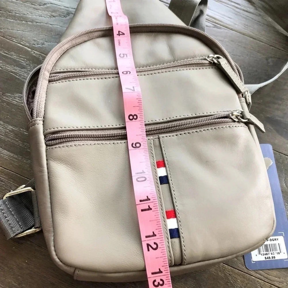 Montauk Leather Club Genuine Leather Adjustable Crossbody,3 zip pockets,unisex - Picture 10 of 11